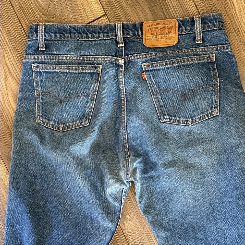 Vintage Levi’s 505 Jeans – Made in Canada 🇨🇦 | 38x32 Orange tab